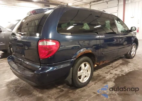 2005 Dodge Grand Caravan Sxt from USA, damaged, VIN 2D4GP44L05R117728